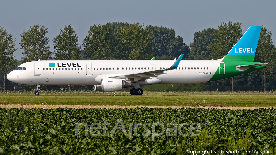 Level Airbus A321-211 (OE-LCR) | Photo 375747