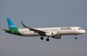 Level Airbus A321-211 (OE-LCR) at  London - Gatwick, United Kingdom