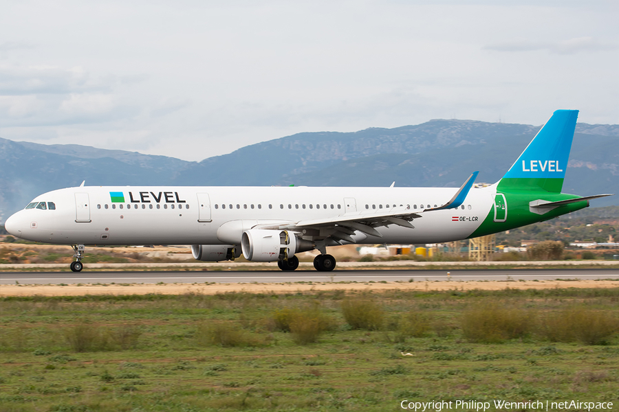 Level Airbus A321-211 (OE-LCR) | Photo 289432