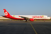 Air Berlin (Niki) Airbus A321-211 (OE-LCS) at  Hamburg - Fuhlsbuettel (Helmut Schmidt), Germany