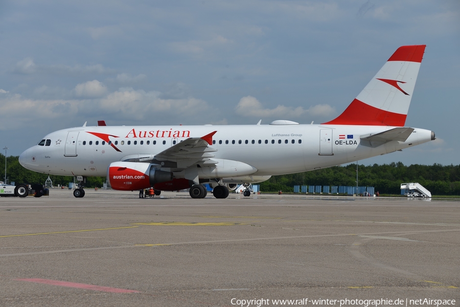 Austrian Airlines Airbus A319-112 (OE-LDA) | Photo 348241