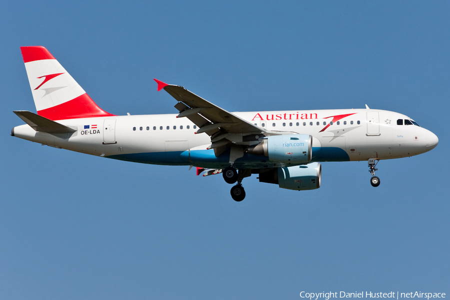 Austrian Airlines Airbus A319-112 (OE-LDA) | Photo 494825