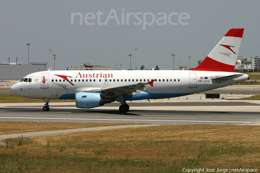 Austrian Airlines Airbus A319-112 (OE-LDA) | Photo 396975