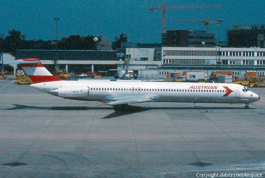 Austrian Airlines McDonnell Douglas MD-82 (OE-LDY) | Photo 211144
