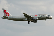 Niki Airbus A320-214 (OE-LEE) at  Hamburg - Fuhlsbuettel (Helmut Schmidt), Germany