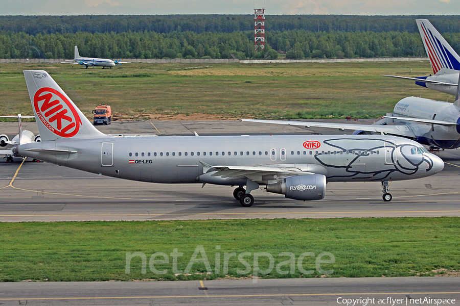 Niki Airbus A320-214 (OE-LEG) | Photo 389031