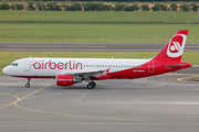 Air Berlin (Niki) Airbus A320-214 (OE-LEN) at  Vienna - Schwechat, Austria
