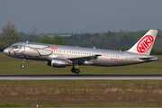 Niki Airbus A320-214 (OE-LEO) at  Vienna - Schwechat, Austria