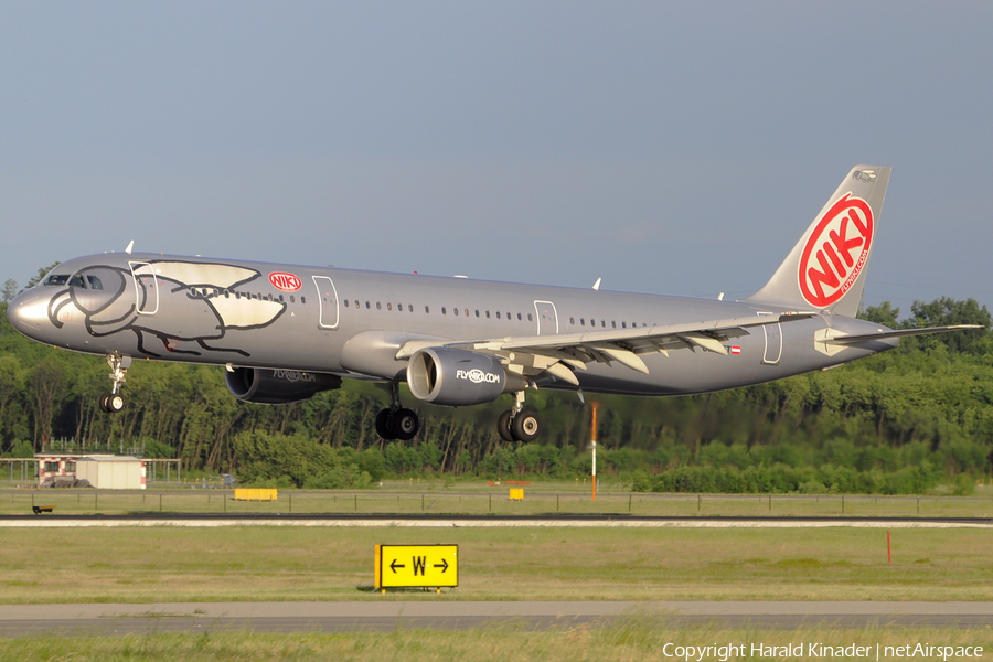 Niki Airbus A321-211 (OE-LET) | Photo 311130