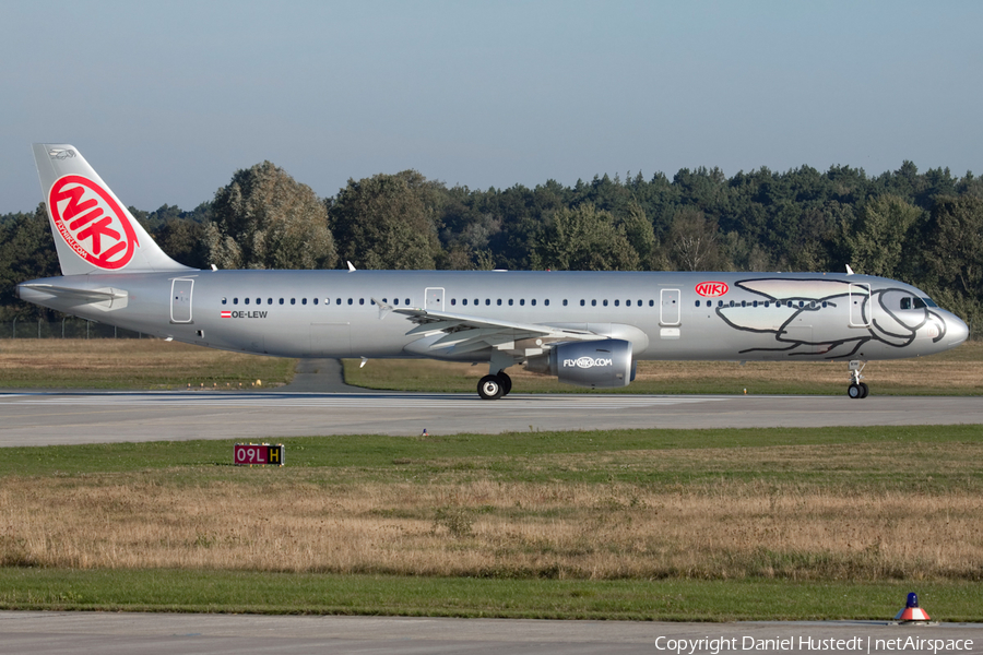 Niki Airbus A321-211 (OE-LEW) | Photo 529667