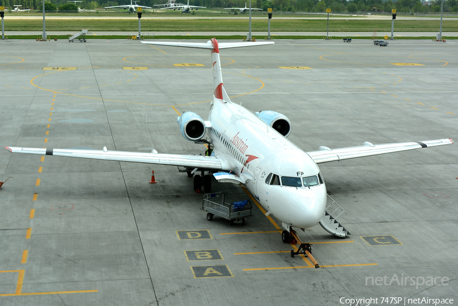 Austrian Airlines Fokker 70 (OE-LFP) | Photo 46559