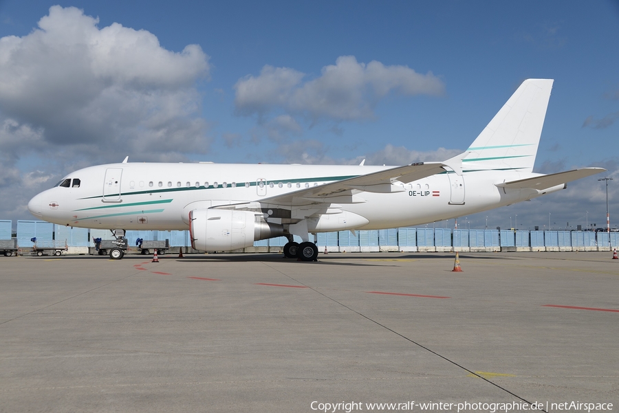 Tyrolean Jet Service Airbus A319-115X CJ (OE-LIP) | Photo 370619