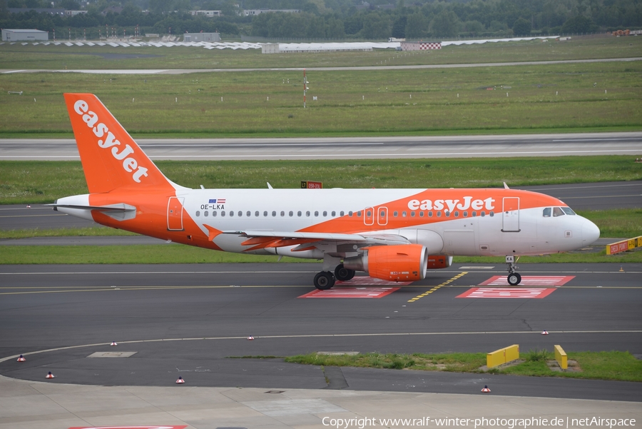 easyJet Europe Airbus A319-111 (OE-LKA) | Photo 341575