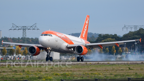 easyJet Europe Airbus A319-111 (OE-LKC) at  Berlin Brandenburg, Germany