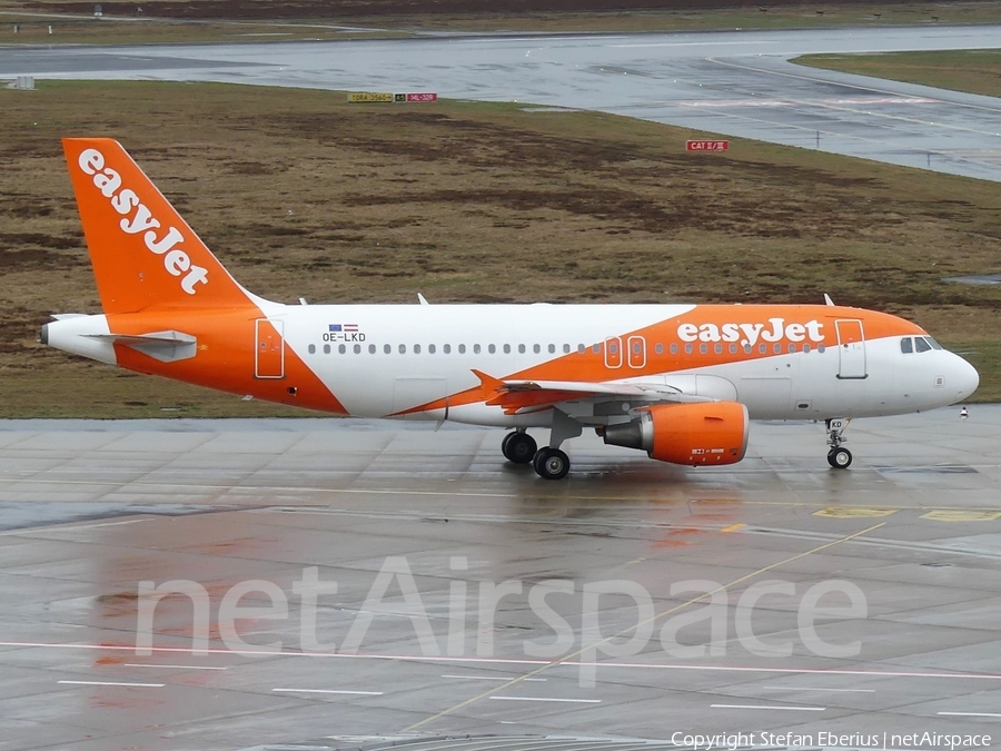 easyJet Europe Airbus A319-111 (OE-LKD) | Photo 303073