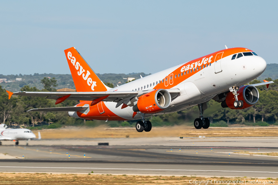 easyJet Europe Airbus A319-111 (OE-LKV) | Photo 572592