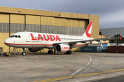 LaudaMotion Airbus A320-214 (OE-LMR) at  Luqa - Malta International, Malta