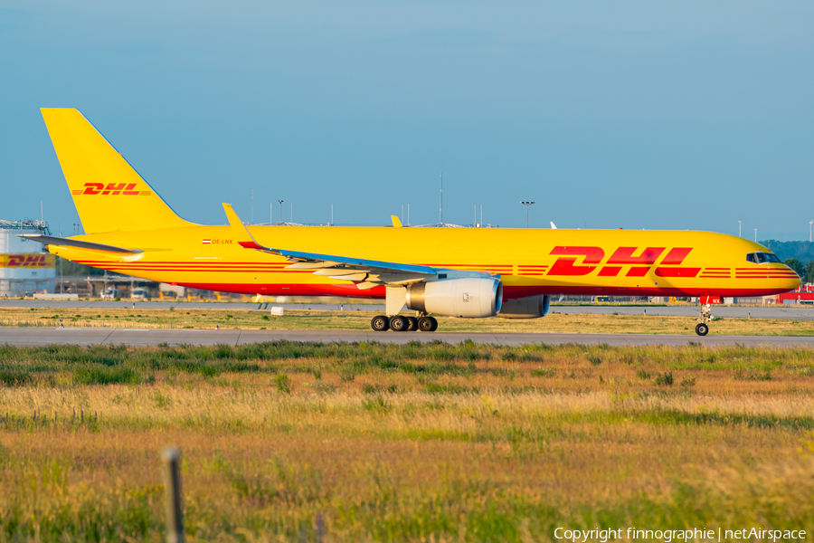 DHL Air Austria Boeing 757-223(PCF) (OE-LNX) | Photo 511871