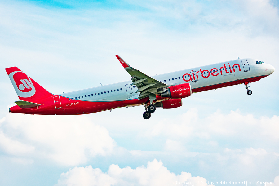 Air Berlin (Niki) Airbus A321-211 (OE-LNZ) | Photo 414425