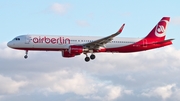 Air Berlin (Niki) Airbus A321-211 (OE-LNZ) at  Palma De Mallorca - Son San Juan, Spain