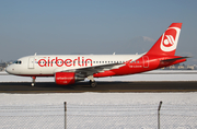 Air Berlin (Niki) Airbus A319-112 (OE-LOA) at  Salzburg - W. A. Mozart, Austria