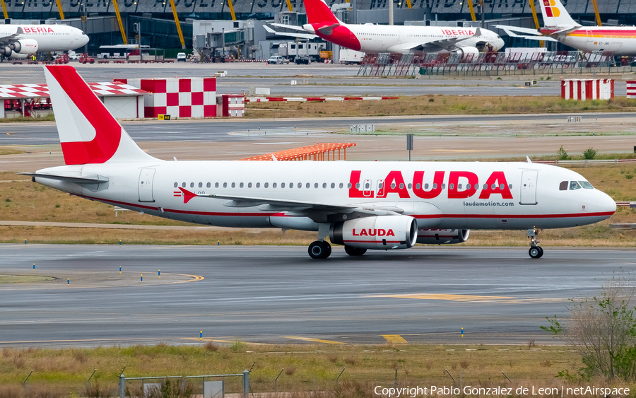 LaudaMotion Airbus A320-232 (OE-LOB) | Photo 338823