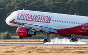 LaudaMotion Airbus A320-214 (OE-LOC) at  Münster/Osnabrück, Germany