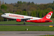 LaudaMotion Airbus A320-214 (OE-LOC) at  Hamburg - Fuhlsbuettel (Helmut Schmidt), Germany