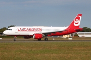 LaudaMotion Airbus A320-214 (OE-LOC) at  Hamburg - Fuhlsbuettel (Helmut Schmidt), Germany