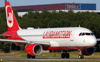 LaudaMotion Airbus A320-214 (OE-LOE) at  Hamburg - Fuhlsbuettel (Helmut Schmidt), Germany