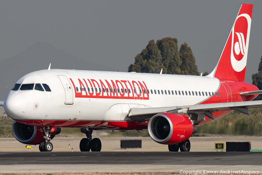 LaudaMotion Airbus A320-214 (OE-LOG) | Photo 246594