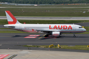 LaudaMotion Airbus A320-214 (OE-LOO) at  Dusseldorf - International, Germany