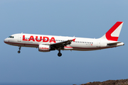 LaudaMotion Airbus A320-214 (OE-LOO) at  Gran Canaria, Spain