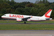 LaudaMotion Airbus A320-214 (OE-LOQ) at  Hamburg - Fuhlsbuettel (Helmut Schmidt), Germany