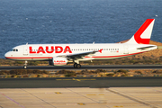 LaudaMotion Airbus A320-214 (OE-LOX) at  Gran Canaria, Spain