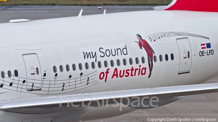 Austrian Airlines Boeing 777-2B8(ER) (OE-LPD) | Photo 213523