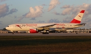Austrian Airlines Boeing 777-2B8(ER) (OE-LPD) at  Miami - International, United States