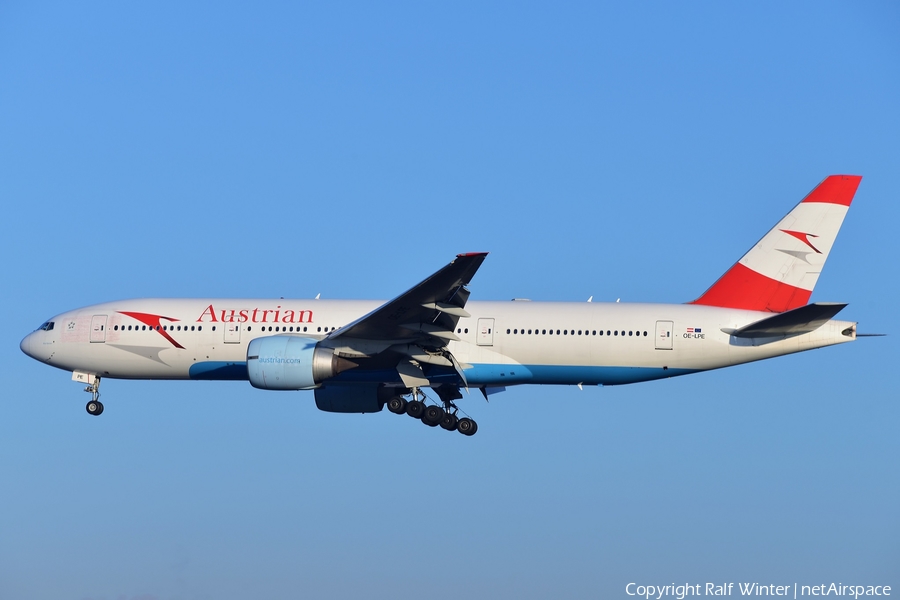 Austrian Airlines Boeing 777-2Q8(ER) (OE-LPE) | Photo 321380