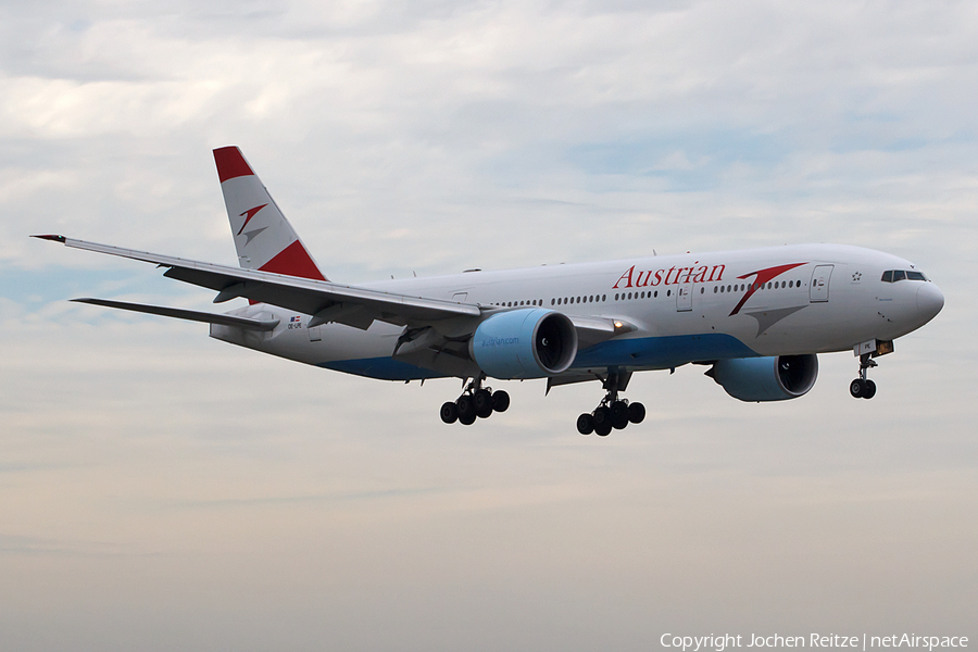 Austrian Airlines Boeing 777-2Q8(ER) (OE-LPE) | Photo 101435