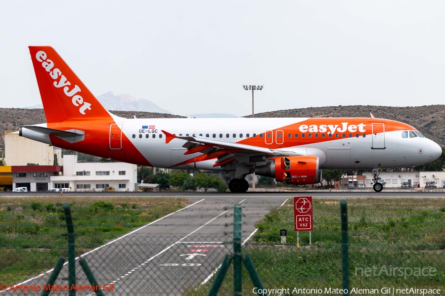 easyJet Europe Airbus A319-111 (OE-LQE) | Photo 681418