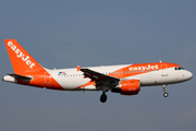 easyJet Europe Airbus A319-111 (OE-LQG) at  London - Gatwick, United Kingdom