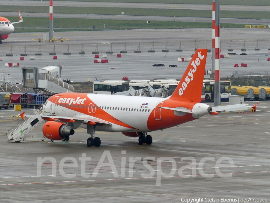 easyJet Europe Airbus A319-111 (OE-LQJ) | Photo 409364