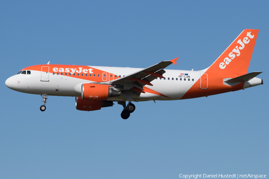 easyJet Europe Airbus A319-111 (OE-LQN) | Photo 516449