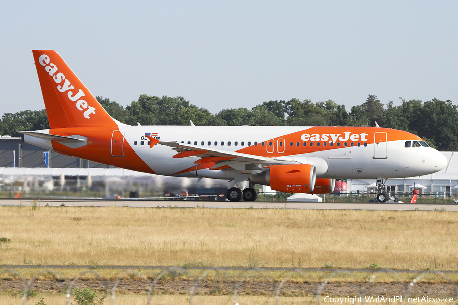 easyJet Europe Airbus A319-111 (OE-LQW) | Photo 522928
