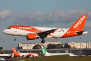 easyJet Europe Airbus A319-111 (OE-LQW) at  Lisbon - Portela, Portugal