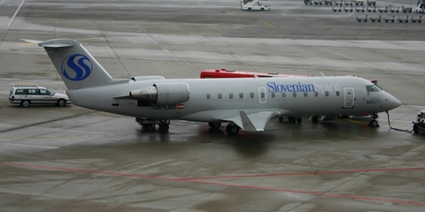 Slovenian Spirit Bombardier CRJ-200LR (OE-LSD) at  Zurich - Kloten, Switzerland