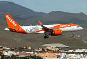 easyJet Europe Airbus A320-251N (OE-LSM) at  Gran Canaria, Spain