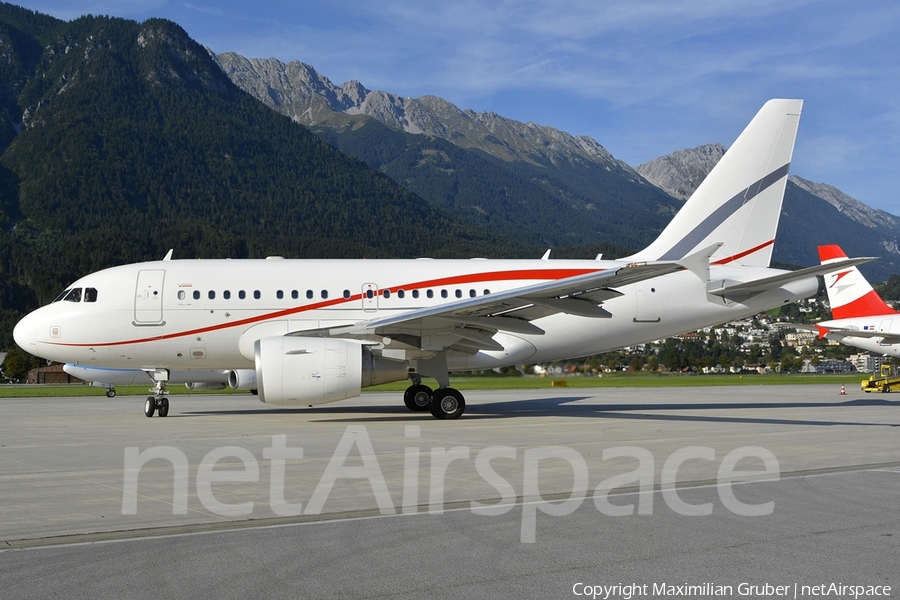 Tyrolean Jet Service Airbus A318-112(CJ) Elite (OE-LUX) | Photo 111120