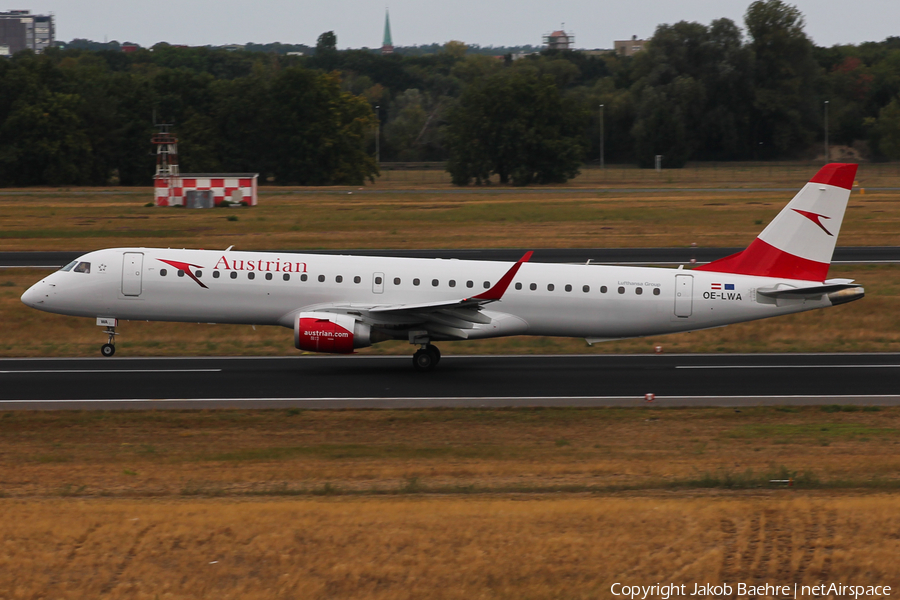 Austrian Airlines Embraer ERJ-195LR (ERJ-190-200LR) (OE-LWA) | Photo 264344