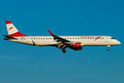 Austrian Airlines Embraer ERJ-195LR (ERJ-190-200LR) (OE-LWB) at  Hamburg - Fuhlsbuettel (Helmut Schmidt), Germany